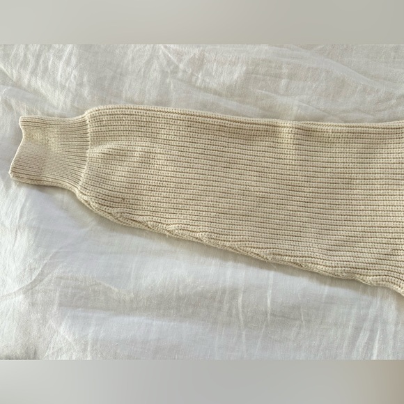 Varley Cream Cable Knit Sweater - Picture 6 of 8